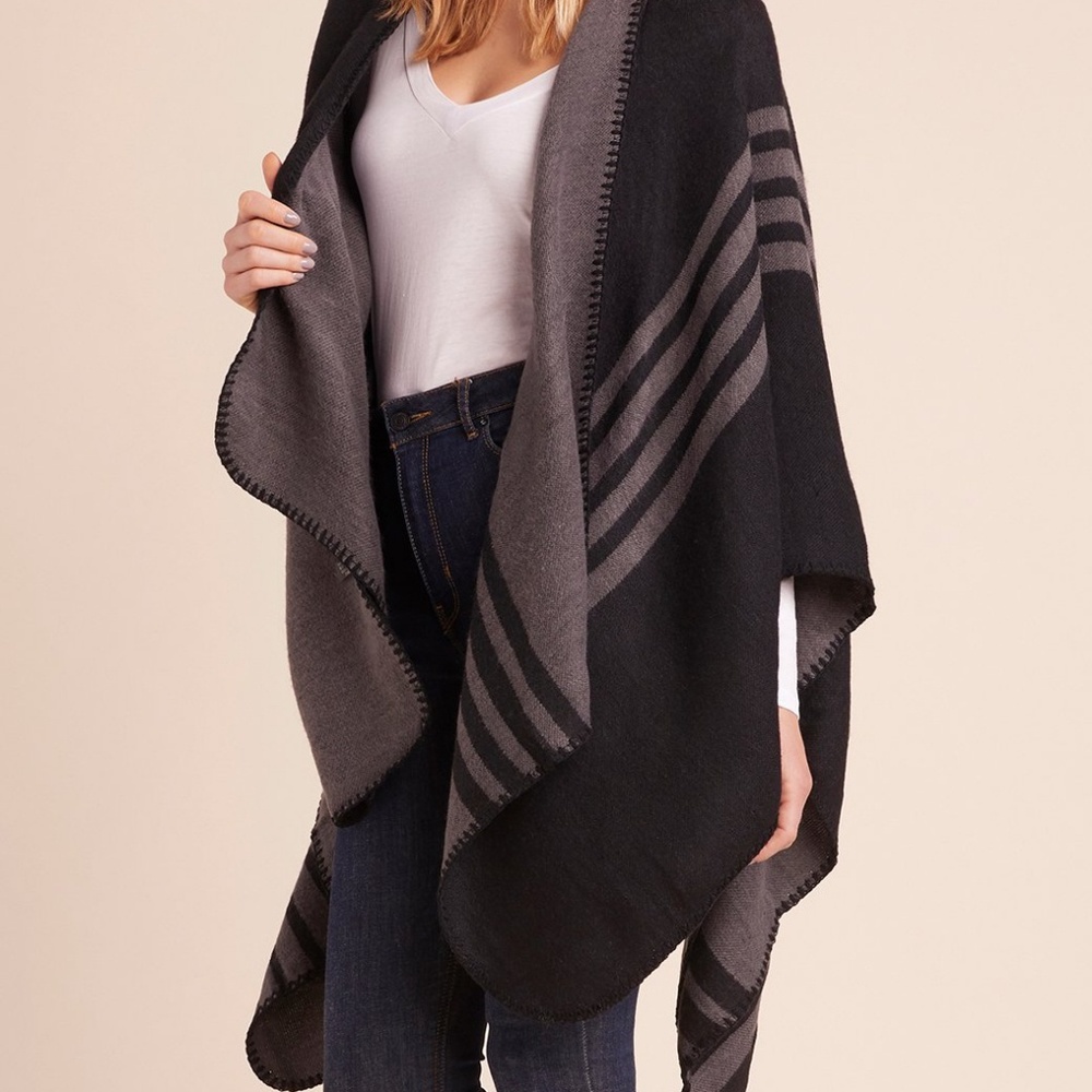 Bb Dakota poncho shawl fabfitfun